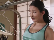 一色桃子被兒子朋友抑制不住的持久交配插到不斷高潮